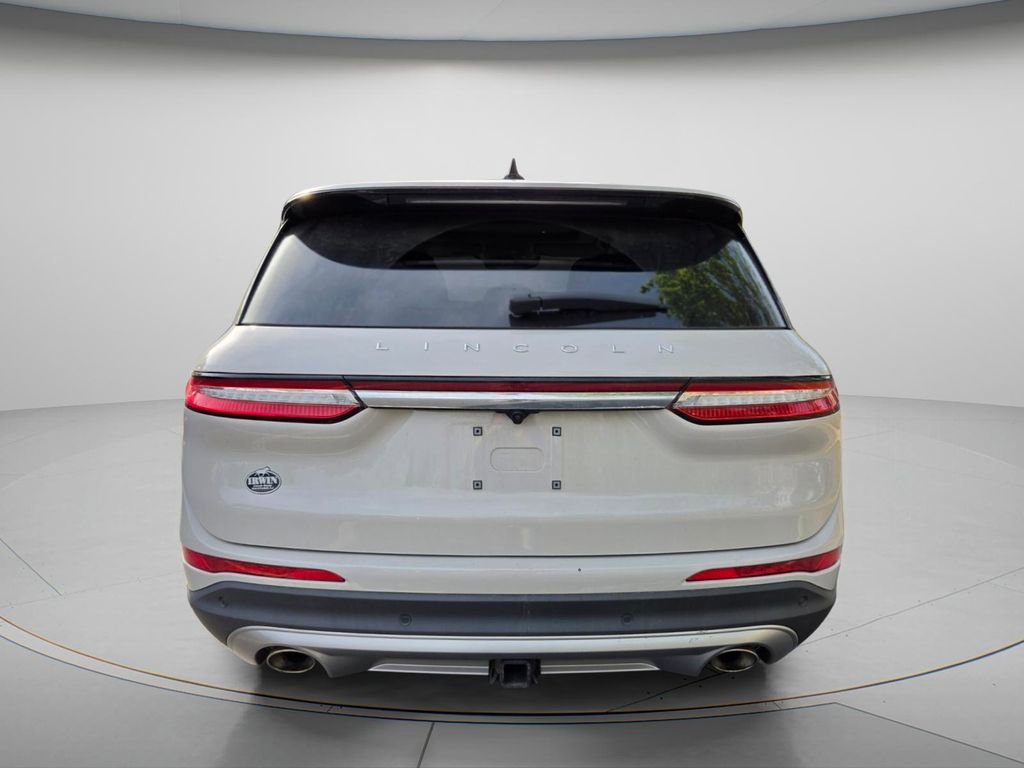 Used 2023 Lincoln Corsair AWD w/ Equipment Group 102A image 7