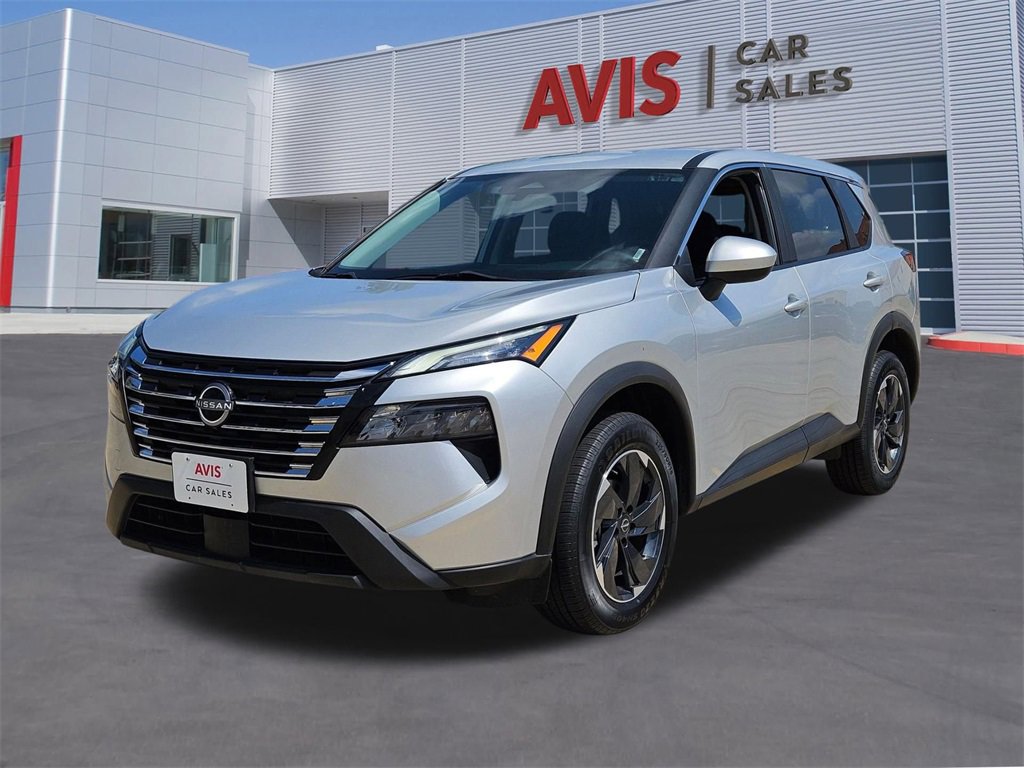 Used 2024 Nissan Rogue SV