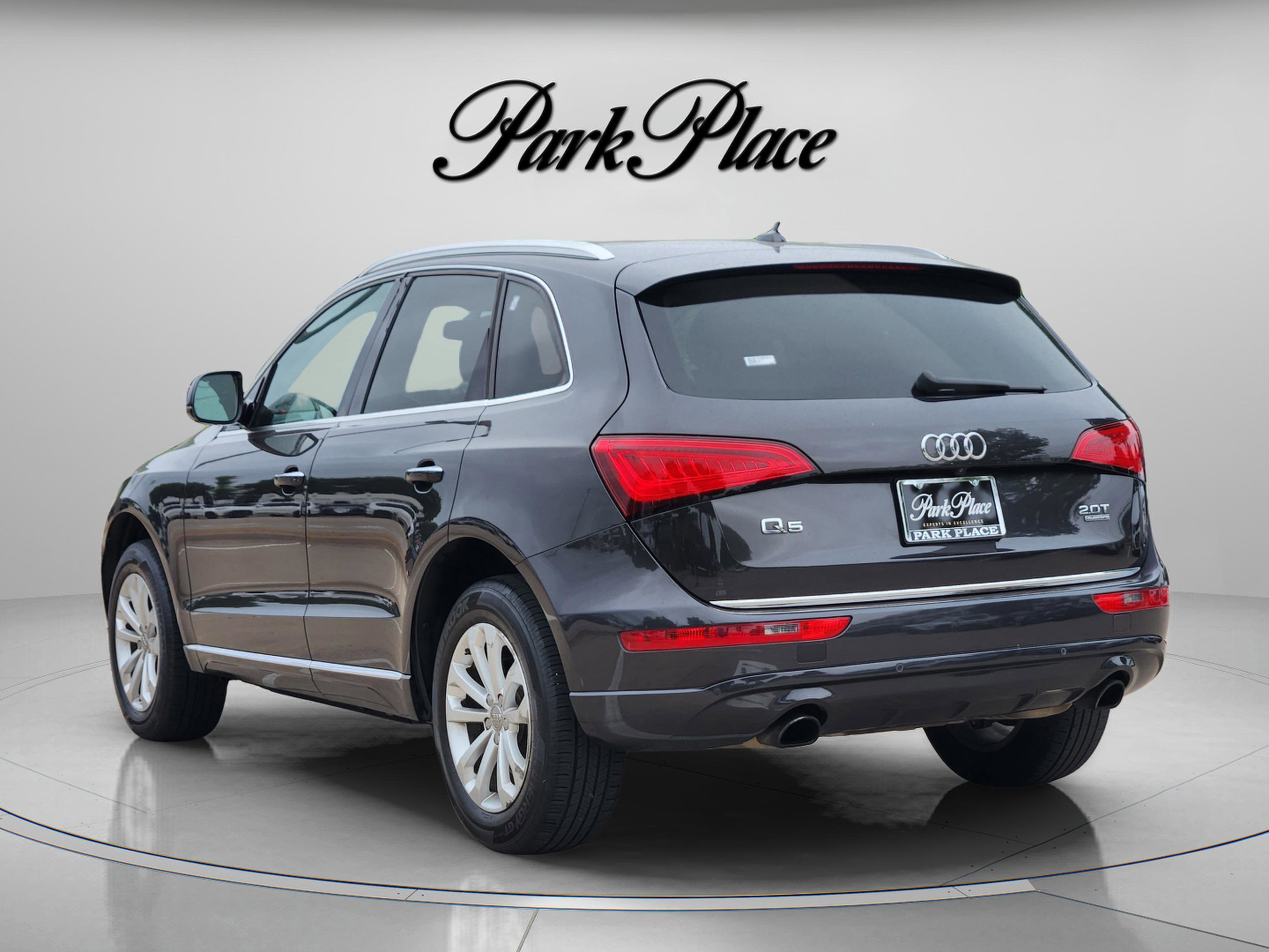 Used 2015 Audi Q5 2.0T Premium Plus w/ Technology Package AWD/4WD image 3
