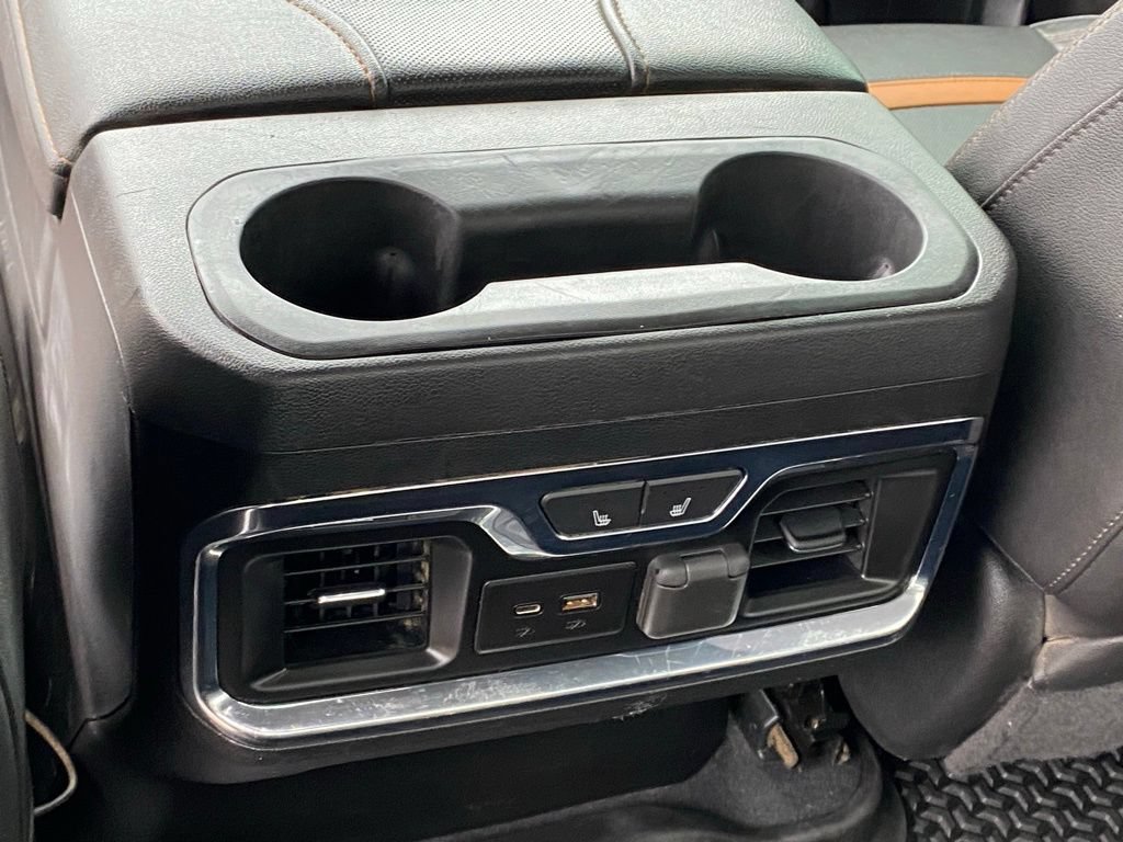 Used 2022 GMC Sierra 3500 AT4 AWD/4WD image 24