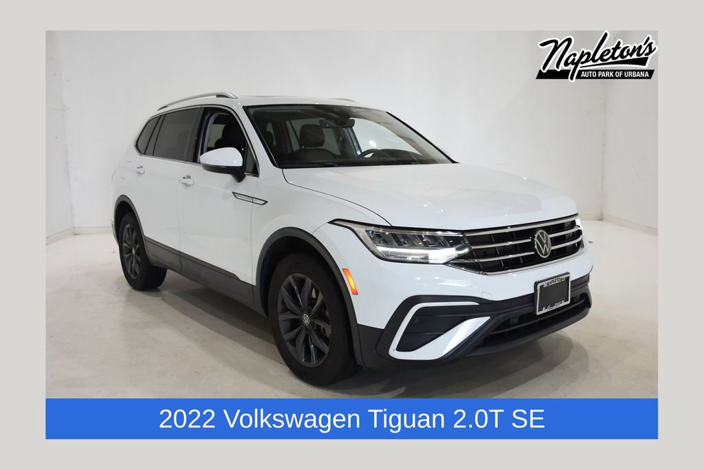 Used 2022 Volkswagen Tiguan SE w/ Panoramic Sunroof Package