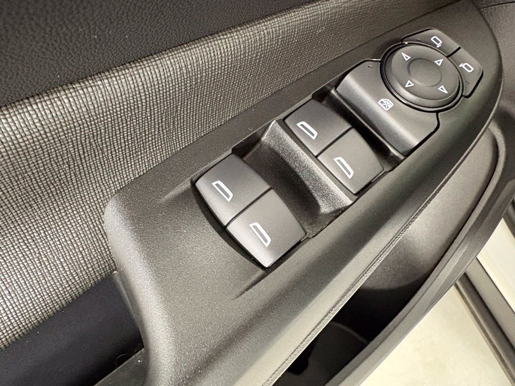 Used 2026 Buick Envista Preferred FWD image 20