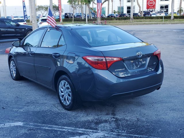 Used 2019 Toyota Corolla LE image 5
