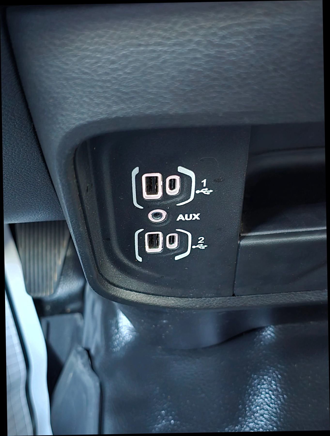 Used 2024 RAM 3500 Tradesman w/ Towing Technology Group image 31