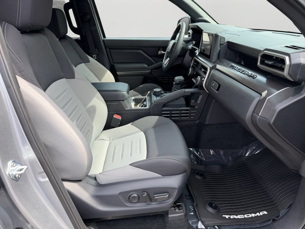 Certified 2025 Toyota Tacoma TRD Off-Road w/ TRD Off Road Upgrade Package AWD/4WD image 12