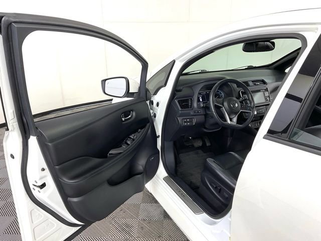 Used 2018 Nissan Leaf SL w/ SL Technology Package image 23