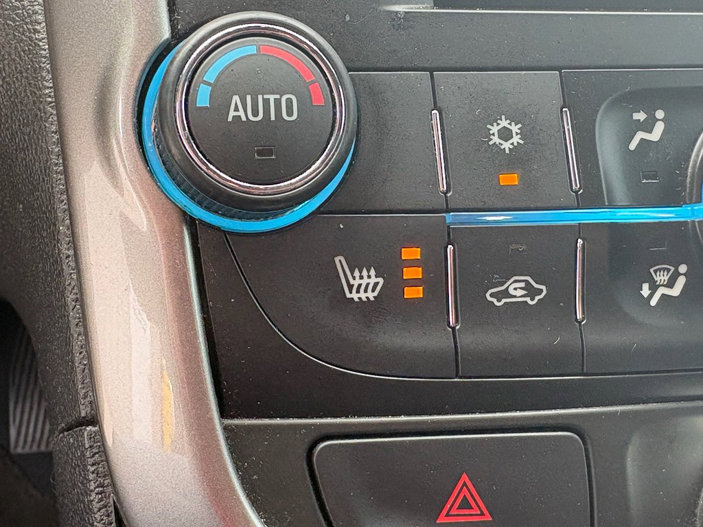 Used 2015 Chevrolet Malibu LTZ image 18