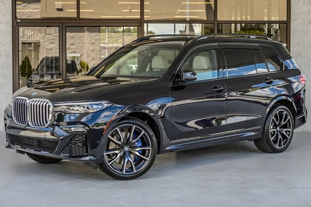 Used 2020 BMW X7 xDrive40i w/ M Sport Package AWD/4WD image 2