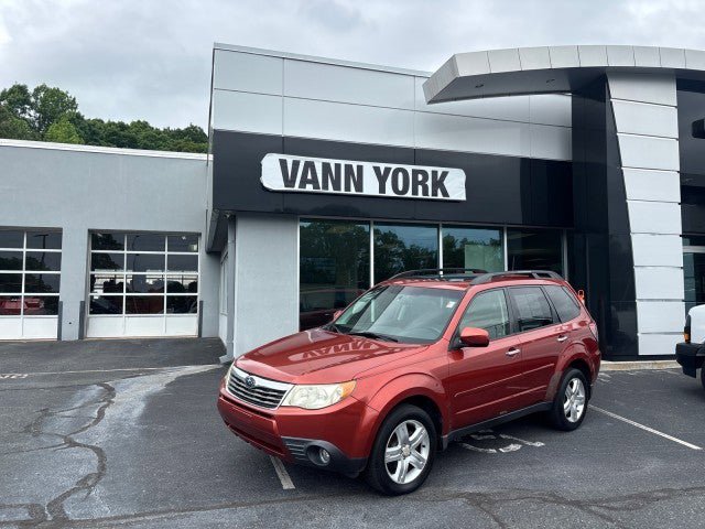Used 2010 Subaru Forester 2.5X Premium AWD/4WD image 1