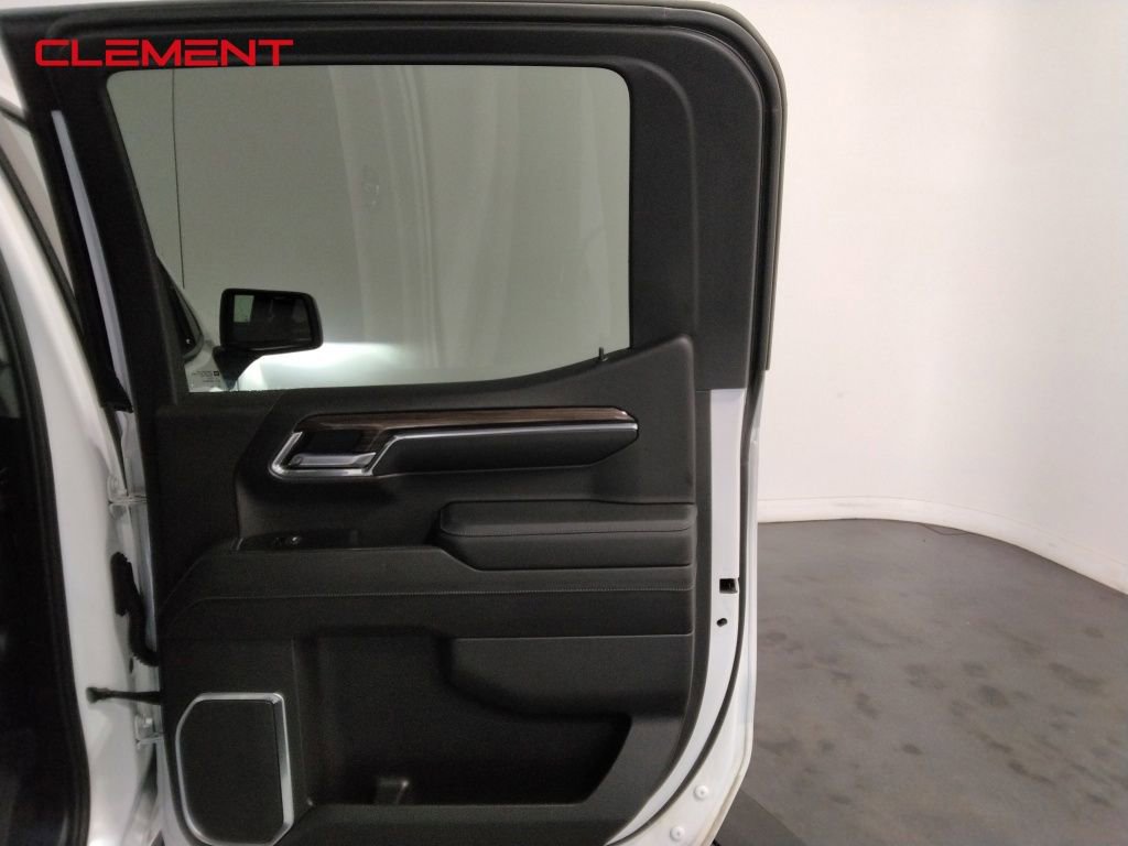 Used 2023 Chevrolet Silverado 1500 RST image 31