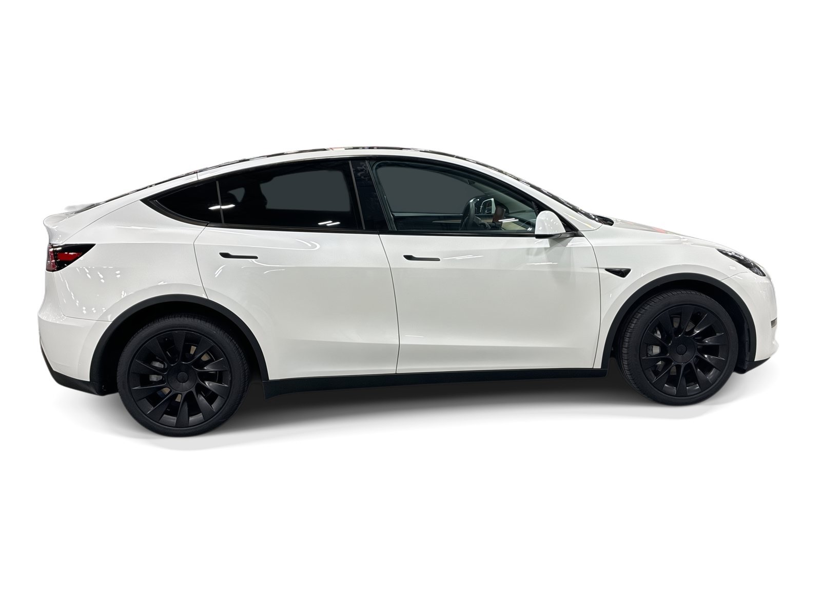 Certified 2023 Tesla Model Y Long Range AWD/4WD image 7