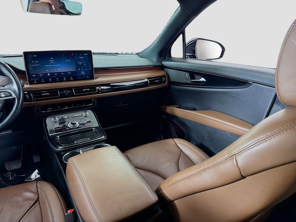 Used 2022 Lincoln Nautilus Reserve image 29