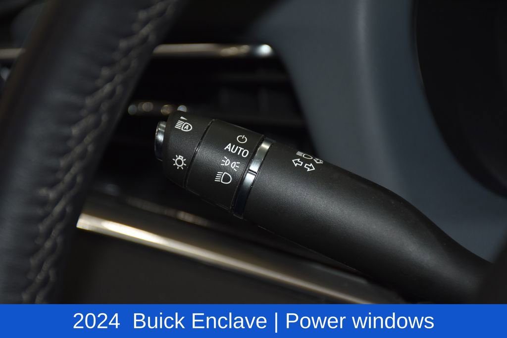 Used 2024 Buick Enclave Premium image 10