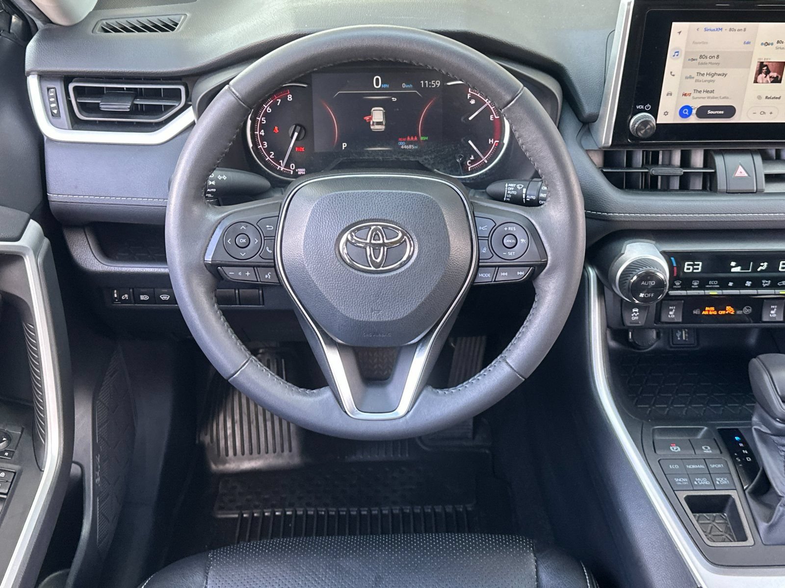 Used 2023 Toyota RAV4 XLE w/ XLE Grade Weather Package AWD/4WD image 14