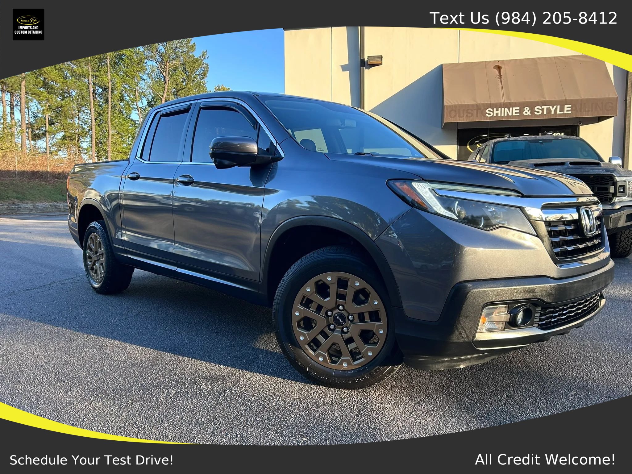 Used 2018 Honda Ridgeline RTL-T image 1
