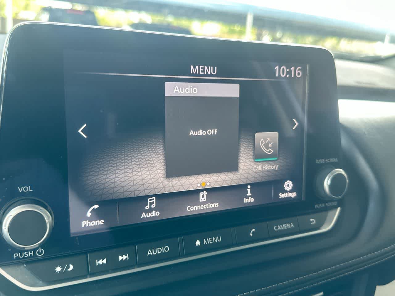 Used 2023 Nissan Rogue S FWD image 18