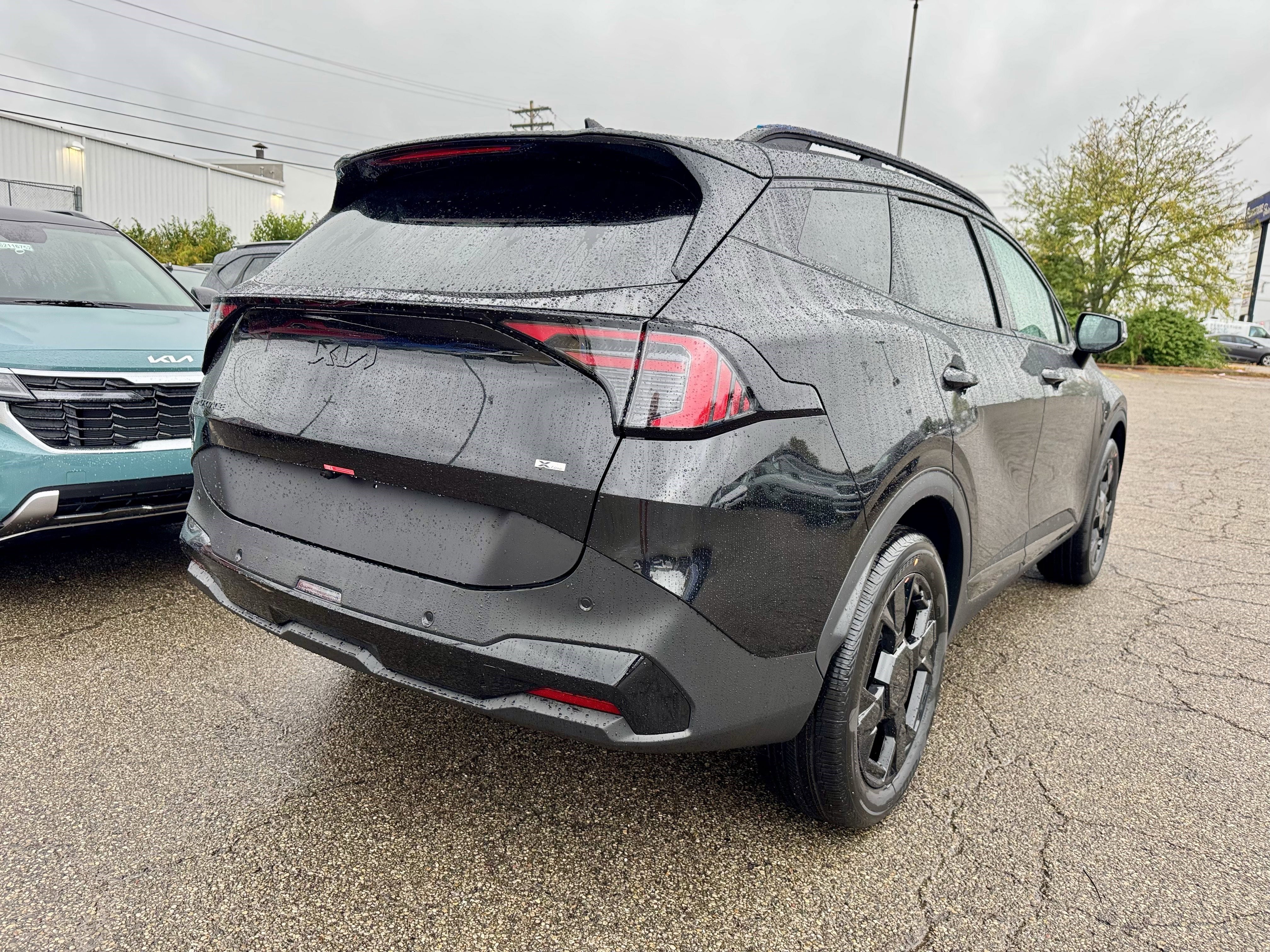 New 2026 Kia Sportage X-Line image 3