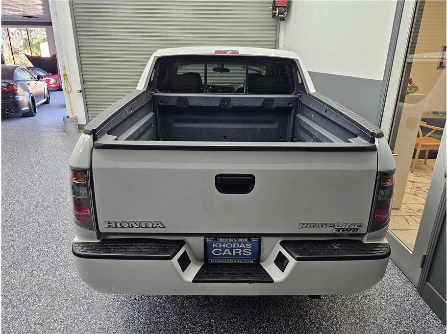 Used 2006 Honda Ridgeline RT image 4