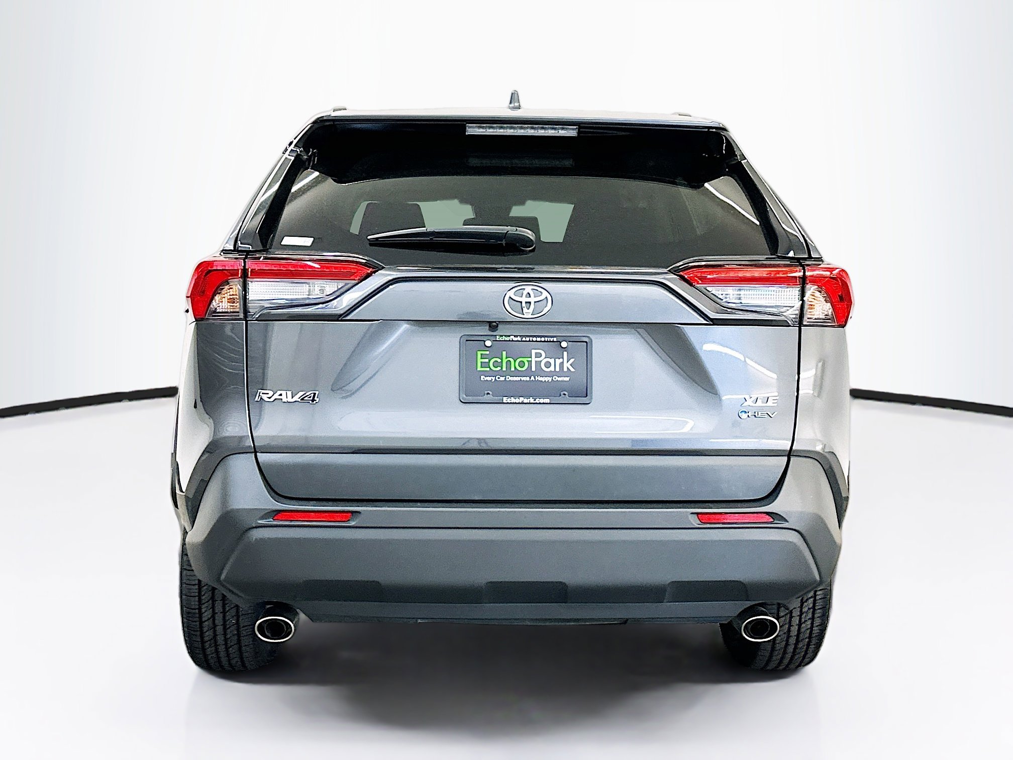 Used 2025 Toyota RAV4 XLE AWD/4WD image 7