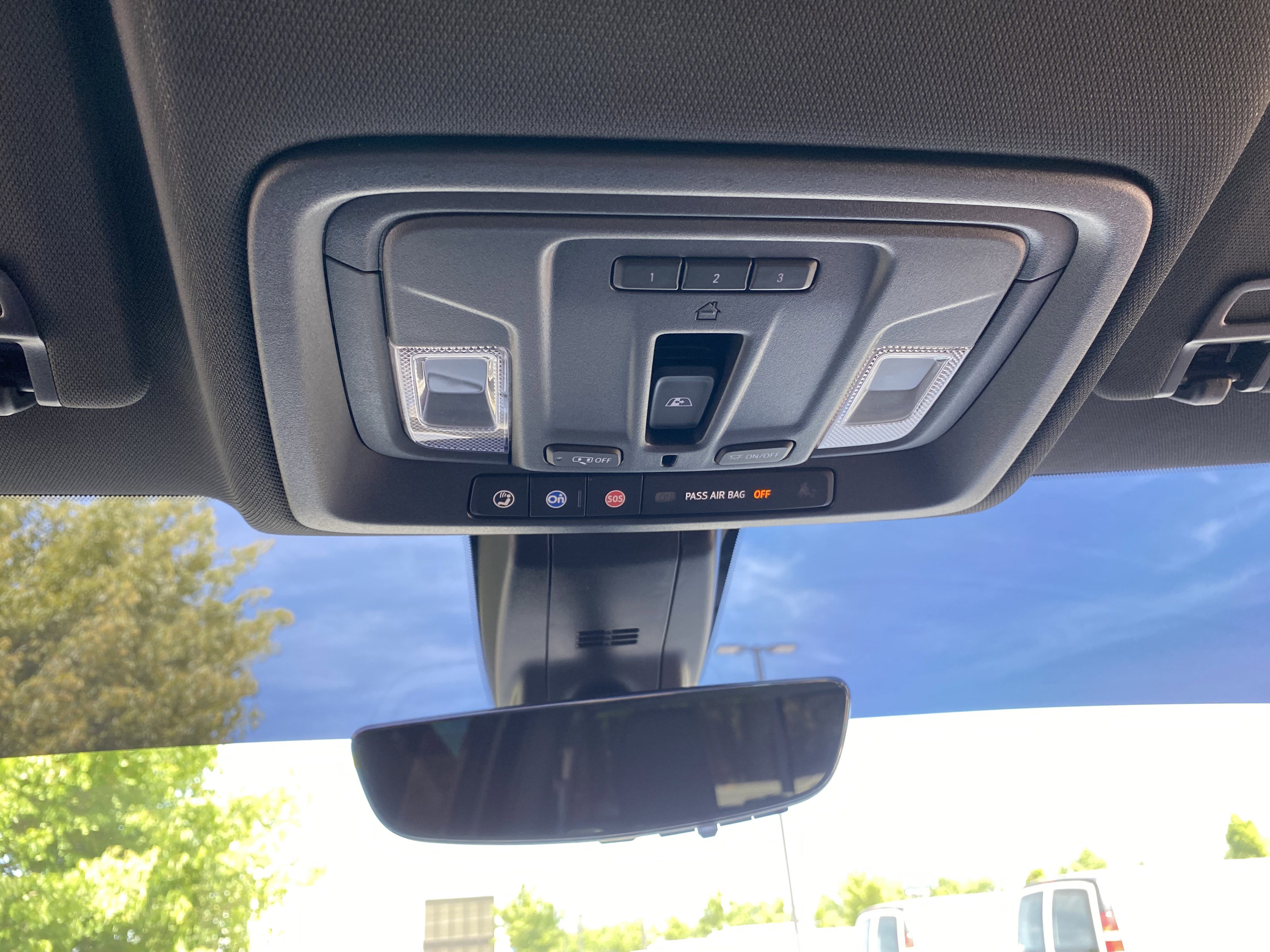 Used 2021 GMC Sierra 1500 AT4 w/ Technology Package image 34