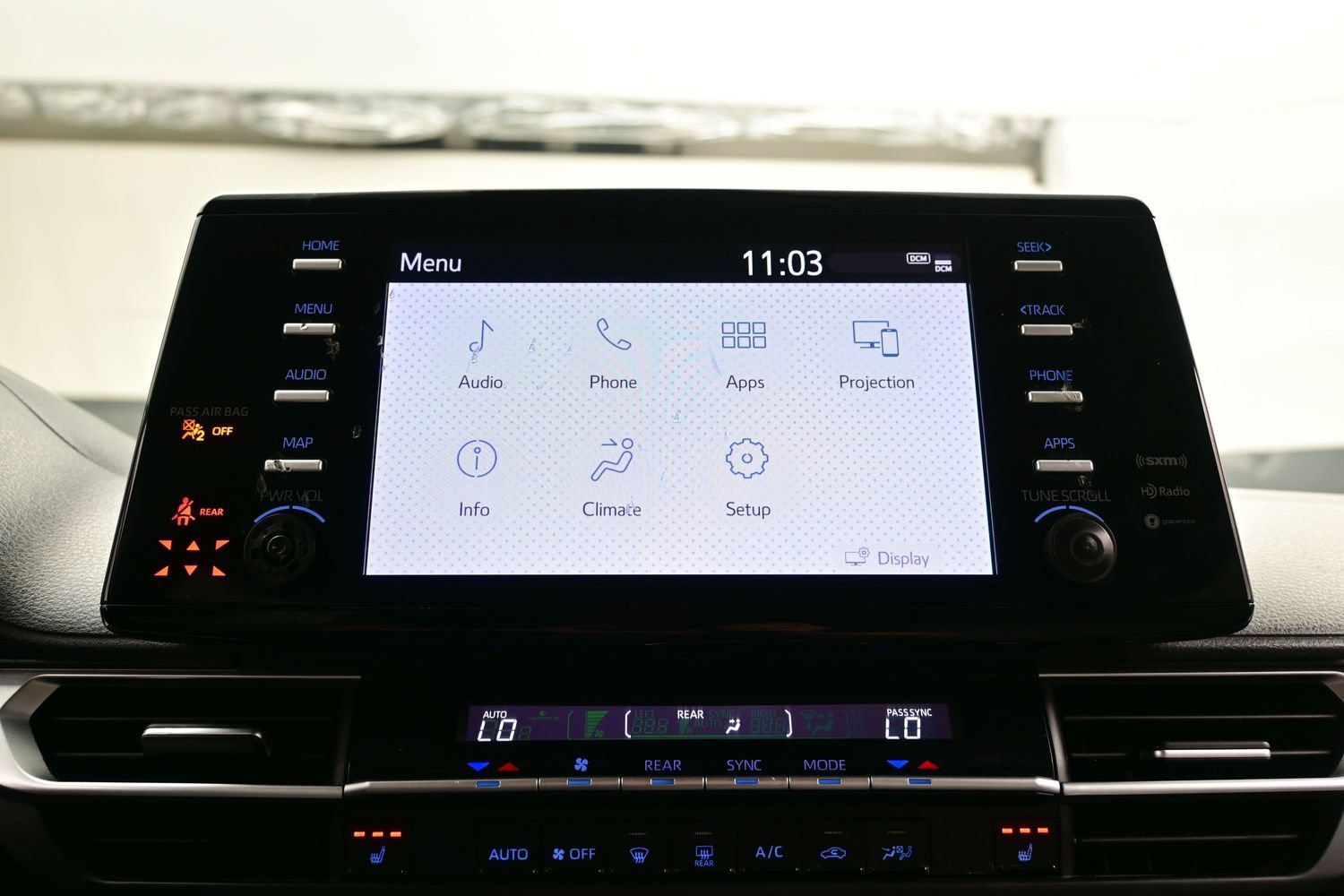 Used 2022 Toyota Sienna XLE FWD image 21
