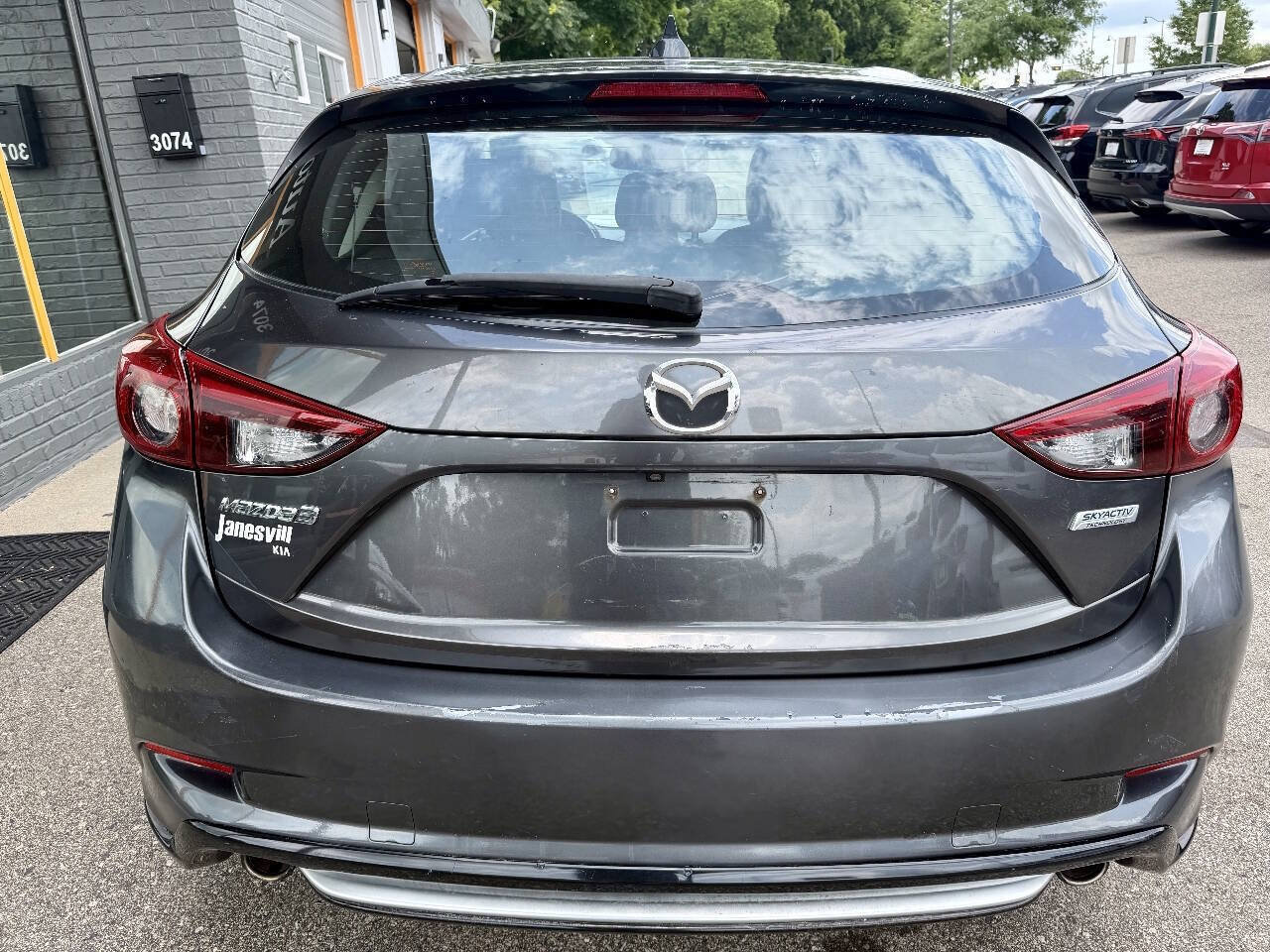 Used 2018 Subaru Impreza 2.0i Sport w/ Popular Package #1 AWD/4WD image 8
