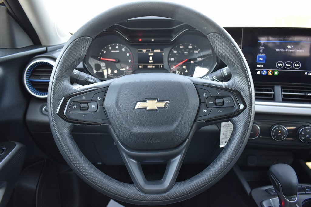 Certified 2024 Chevrolet Trax LS image 18