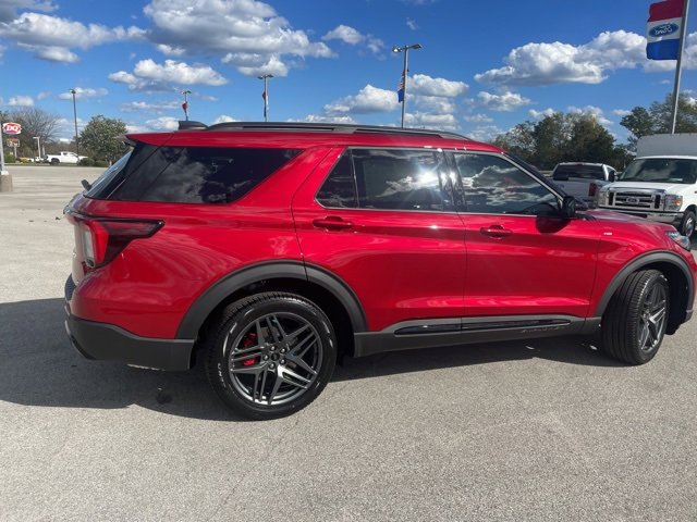 New 2026 Ford Explorer ST-Line image 14
