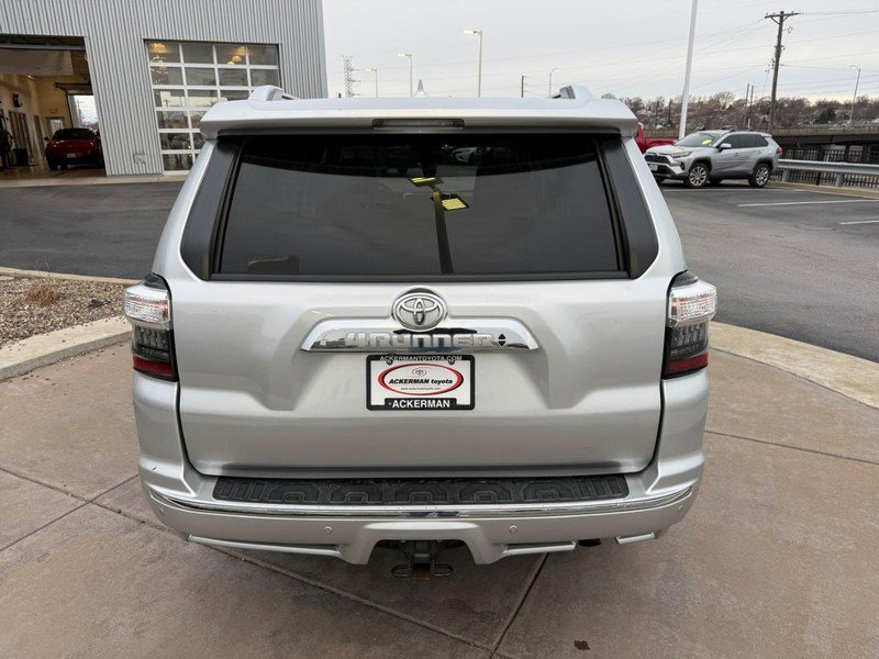 Used 2015 Toyota 4Runner Limited image 10
