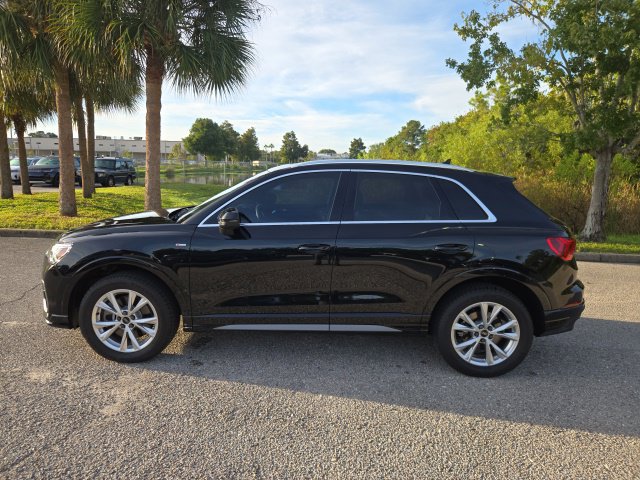 Used 2023 Audi Q3 2.0T Premium Plus AWD/4WD image 2
