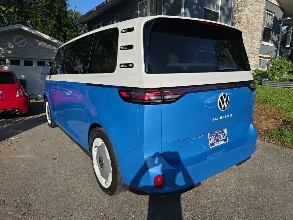 Certified 2025 Volkswagen ID. Buzz 1st Edition RWD image 3