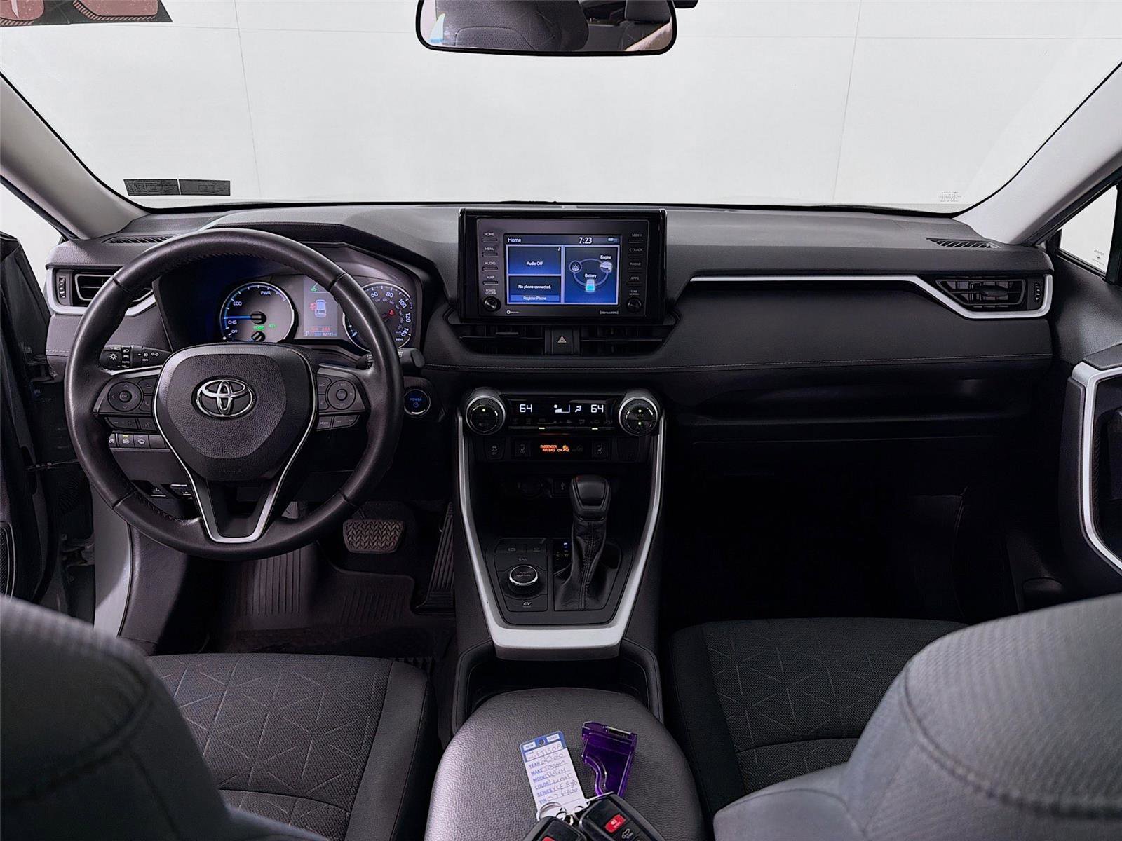 Used 2020 Toyota RAV4 XLE w/ Convenience Package image 22