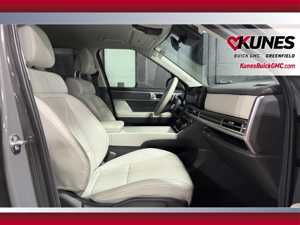 Used 2026 Hyundai Santa Fe SEL FWD image 39