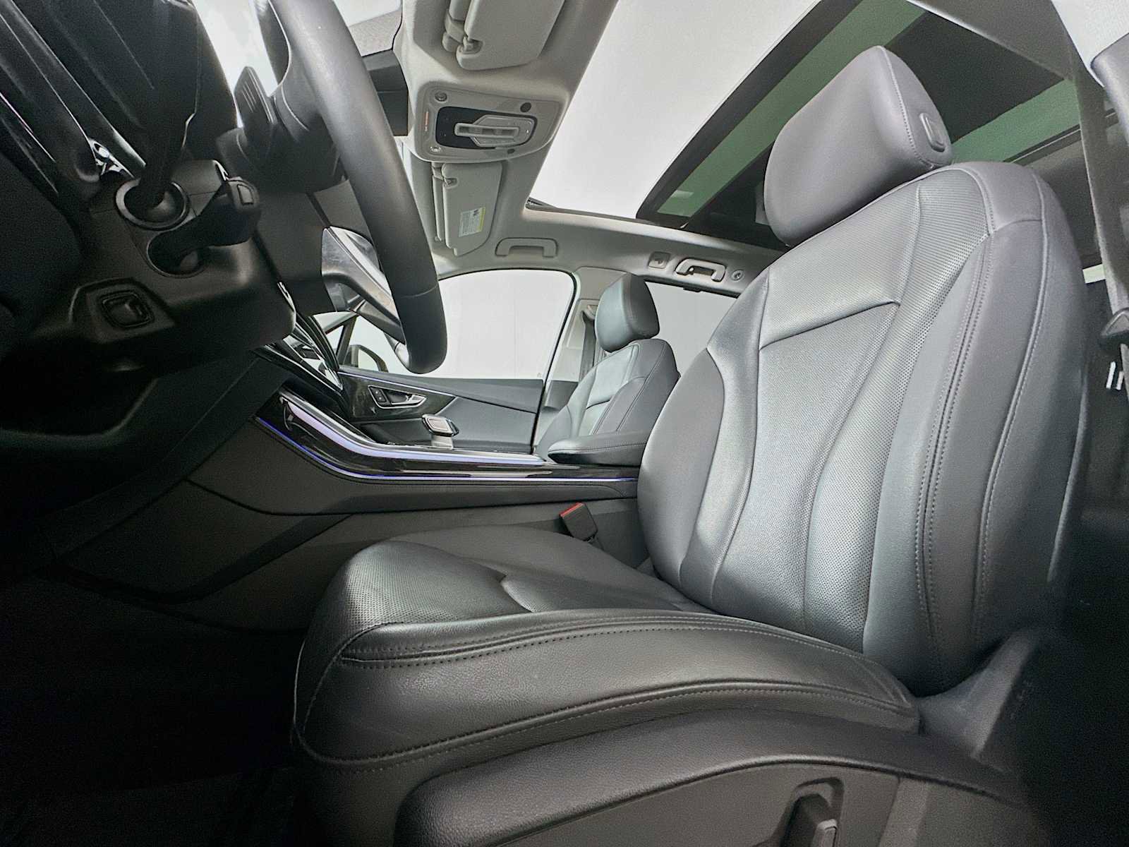 Certified 2023 Audi Q7 Premium Plus w/ Premium Plus Package image 19