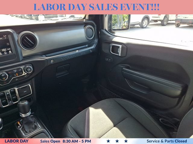 Used 2020 Jeep Wrangler Unlimited Sport AWD/4WD image 16