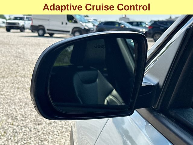 Used 2025 Jeep Compass Limited AWD/4WD image 7