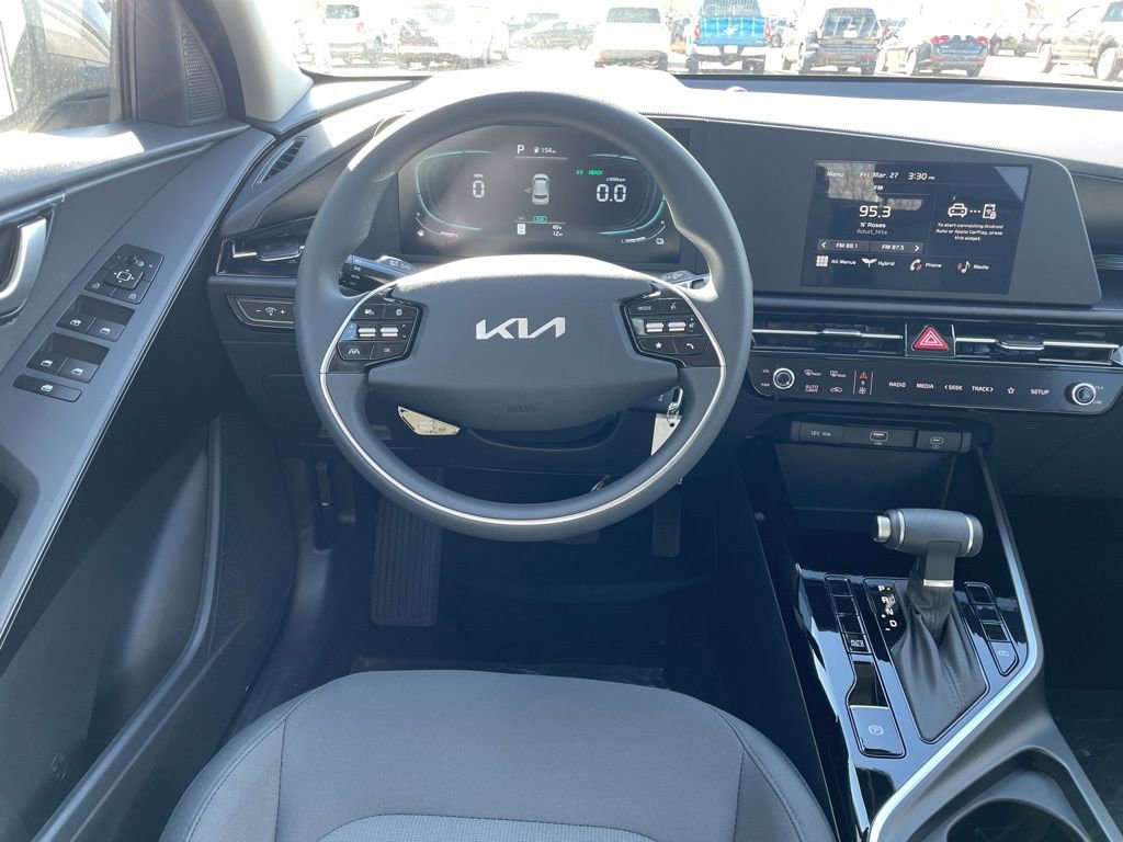 New 2026 Kia Niro LX image 12