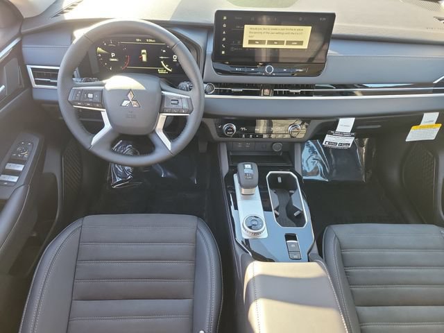 New 2026 Mitsubishi Outlander SE FWD image 17