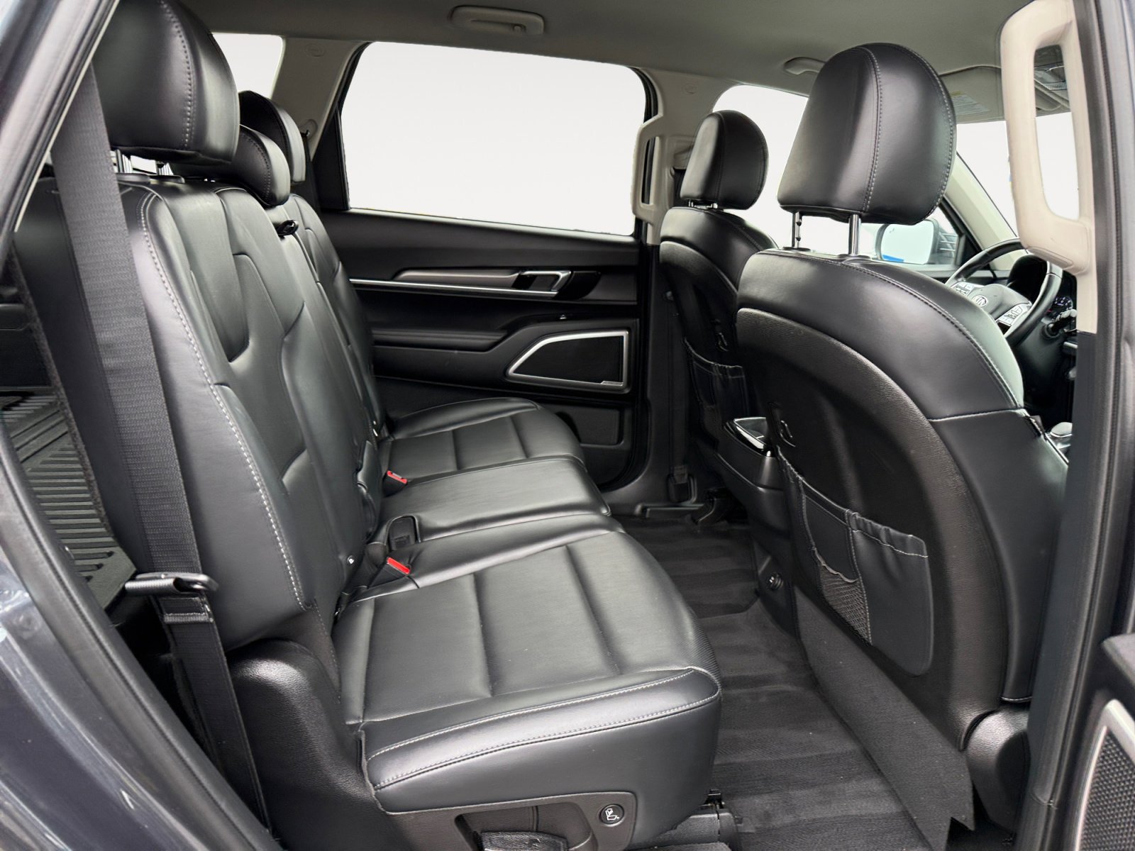 Certified 2020 Kia Telluride LX image 18