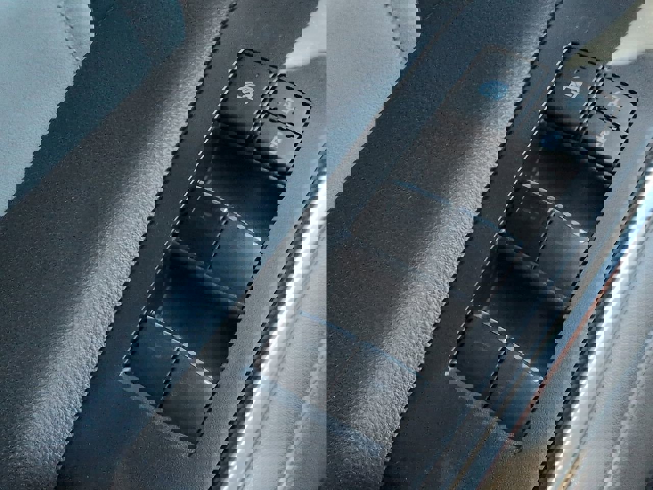 Used 2021 Toyota Highlander Platinum image 22