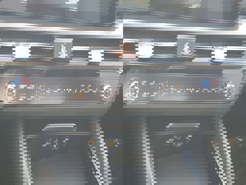 New 2026 Kia Sportage LX image 17