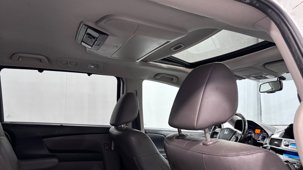 Used 2013 Honda Odyssey Touring image 26