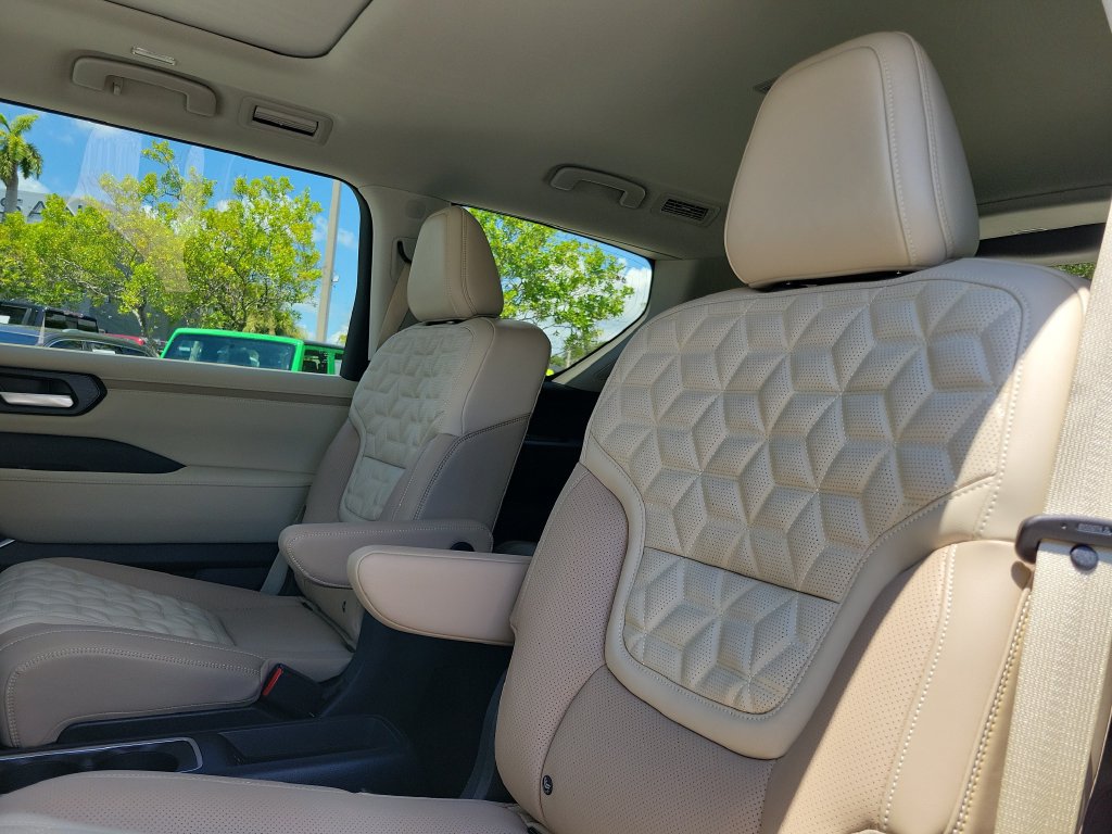 New 2026 Nissan Armada Platinum Reserve AWD/4WD image 15