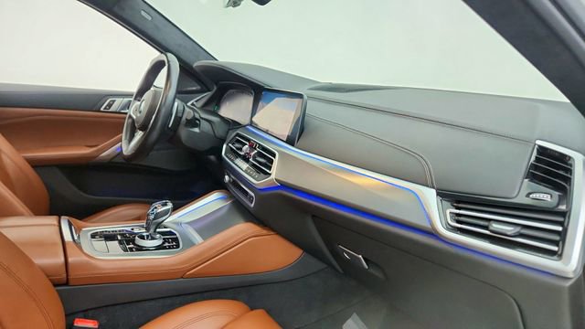 Used 2023 BMW X6 xDrive40i w/ Executive Package image 21