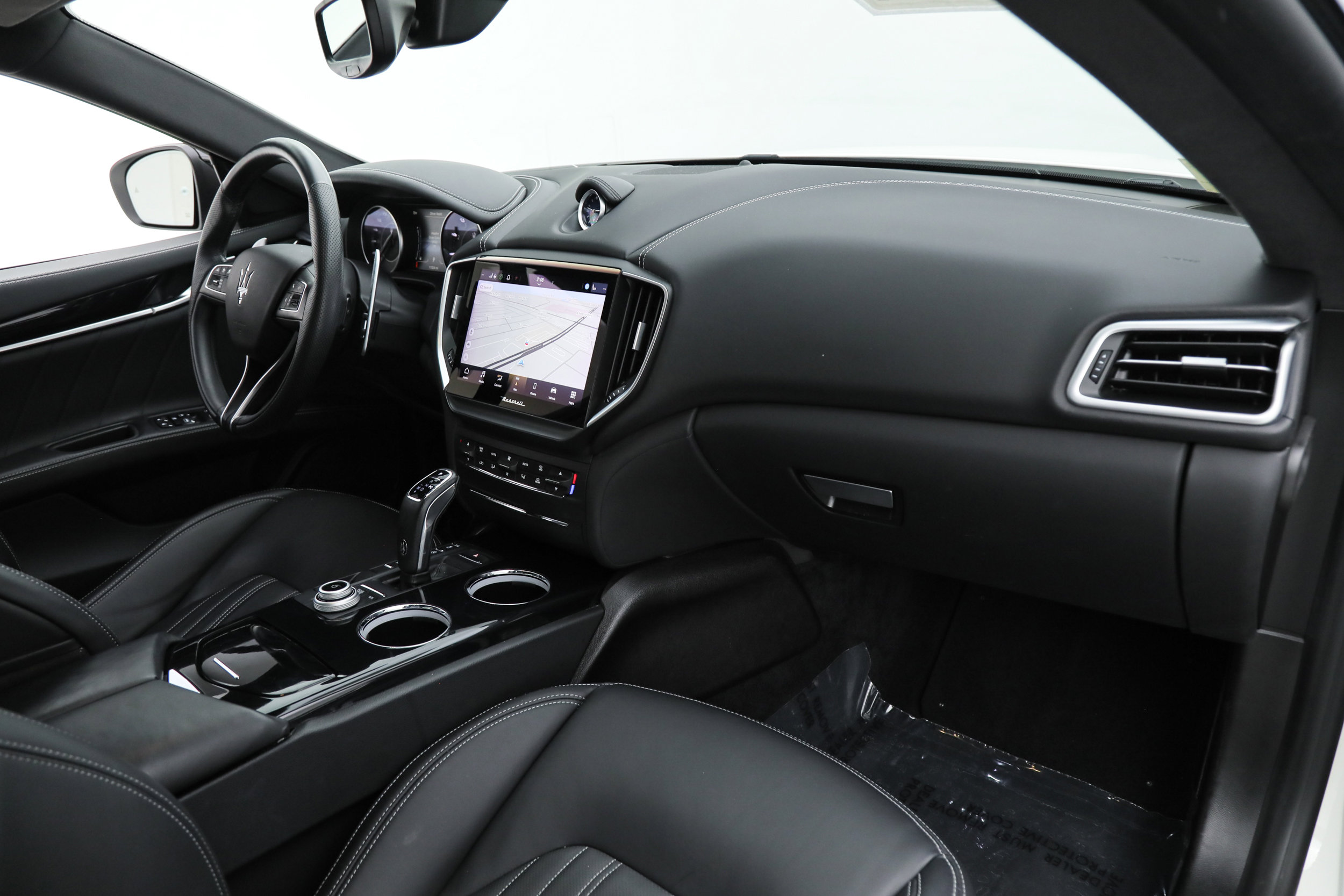 Certified 2023 Maserati Ghibli Modena image 13