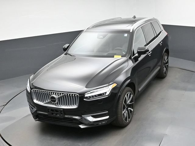 Used 2024 Volvo XC90 B6 Ultimate w/ Protection Package Premier AWD/4WD image 19