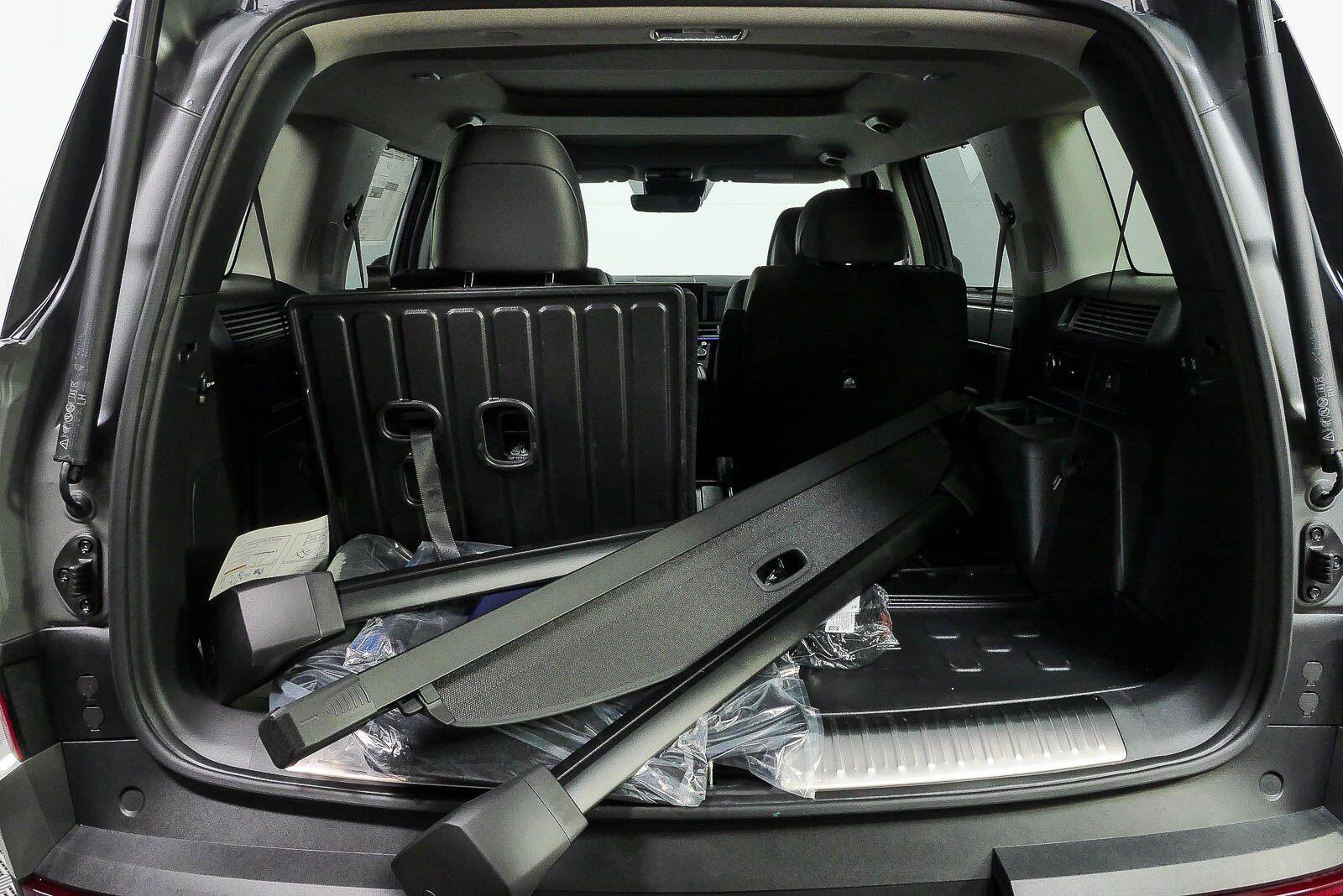 New 2026 Hyundai Santa Fe Limited FWD image 33