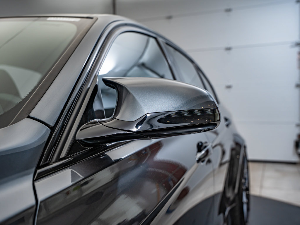 Used 2018 BMW M3 RWD image 9