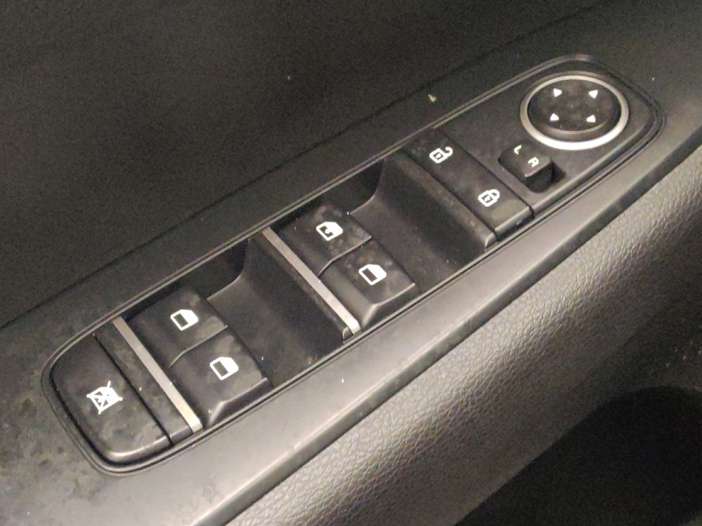 Used 2021 Kia Forte LXS FWD image 27