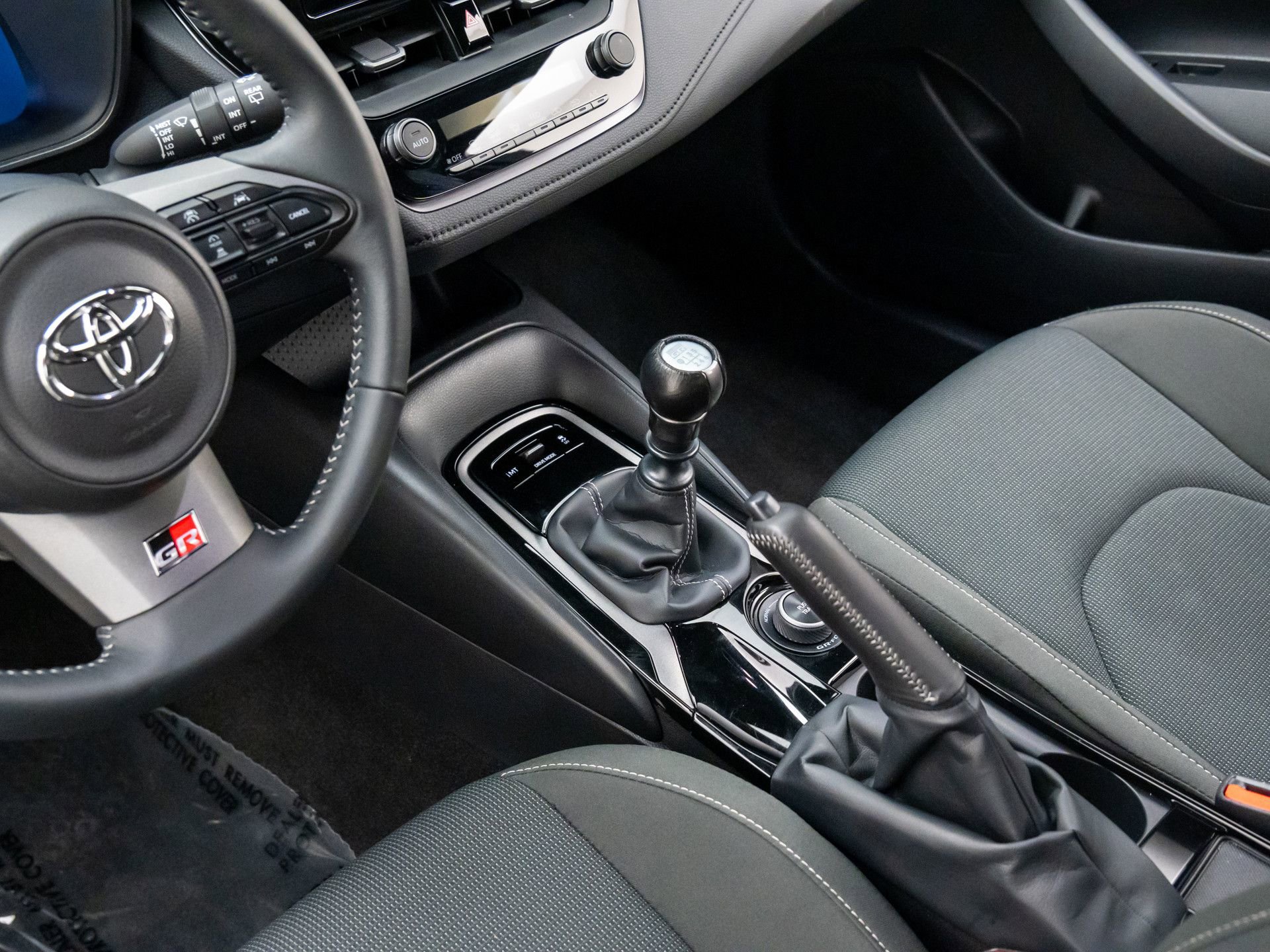 Used 2025 Toyota Corolla Premium w/ Styling Package (TMS) image 13